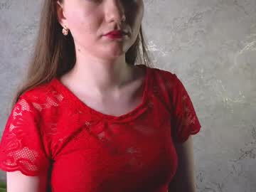 Clovercure Chaturbate stream image from April 20, 2025