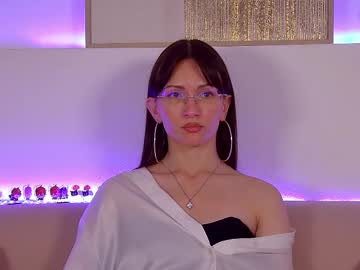Emmamilner Chaturbate stream image from April 20, 2025