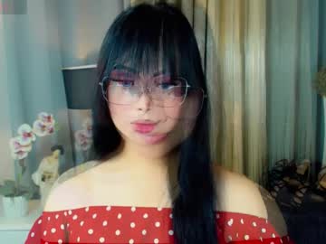 Hailywilson Chaturbate stream image from April 20, 2025