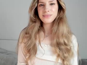 Imogensy Chaturbate stream image from April 20, 2025