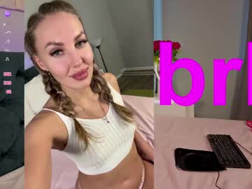 Lili_Bruno Chaturbate stream image from April 20, 2025