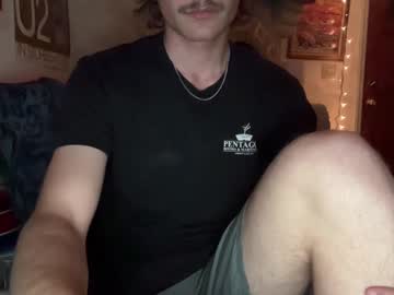 Waytootired00 Chaturbate stream image from April 20, 2025
