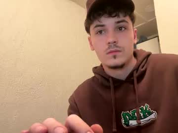 Yungstudbev Chaturbate stream image from April 20, 2025