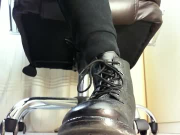 Pablomenesssl Chaturbate stream image from April 20, 2025