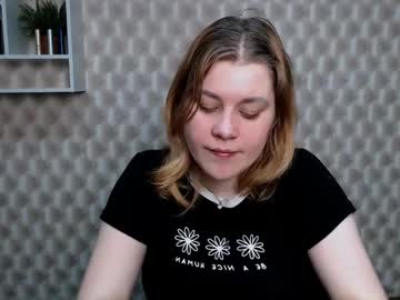 Alisiakiss_ Chaturbate stream image from April 20, 2025