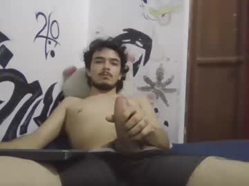 Danielhot17 Chaturbate stream image from April 20, 2025