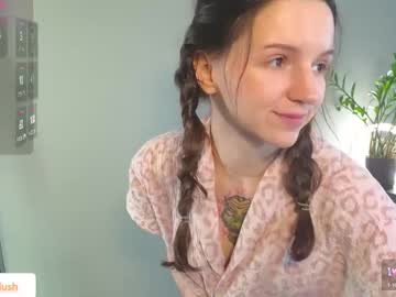 Linpie Chaturbate stream image from April 20, 2025