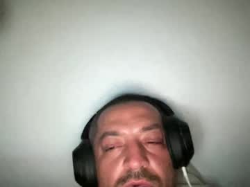 Nikaulas Chaturbate stream image from April 20, 2025