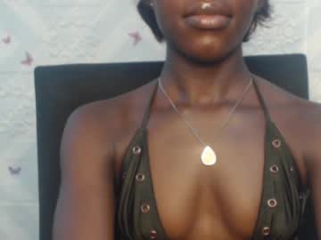 Slim_Choco Chaturbate stream image from April 20, 2025