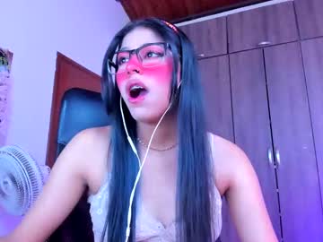 Xallysonx_ Chaturbate stream image from April 20, 2025