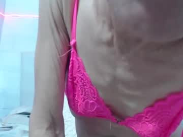 1miss_Monserrate Chaturbate stream image from April 20, 2025