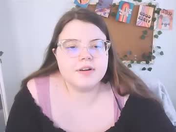 Brattyprincess_Emma Chaturbate stream image from April 20, 2025