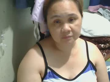 Prettynhing Chaturbate stream image from April 20, 2025