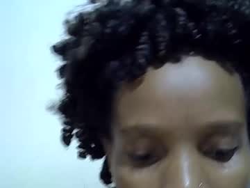 Sweet_Gul Chaturbate stream image from April 20, 2025