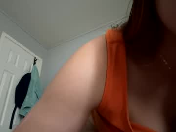 Dafnecloutier Chaturbate stream image from April 20, 2025