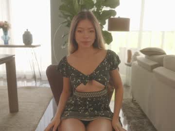 Emma_Lu1 Chaturbate stream image from April 20, 2025
