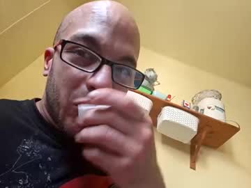Lshot_D Chaturbate stream image from April 20, 2025