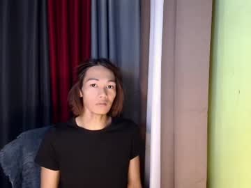Urnaughtykylaxxx Chaturbate stream image from April 20, 2025