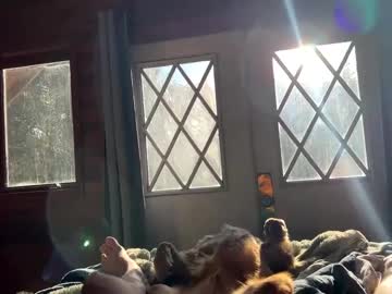 J3zzaaa Chaturbate stream image from April 20, 2025