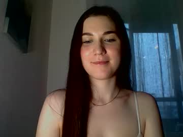 Katie_Foxi Chaturbate stream image from April 20, 2025