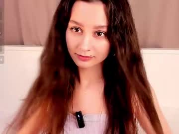 Octaviaapps Chaturbate stream image from April 20, 2025