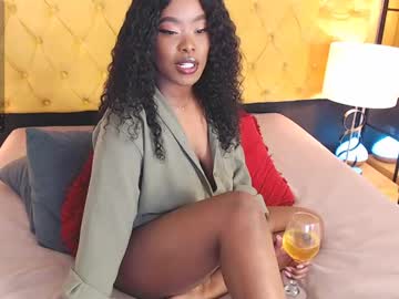 Alishaweir Chaturbate stream image from April 20, 2025