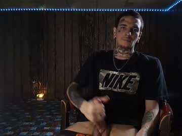 Amiri_Sweater Chaturbate stream image from April 20, 2025