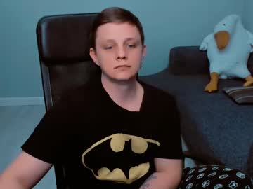Dan_Cute Chaturbate stream image from April 20, 2025