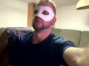 Kubashaki1 Chaturbate stream image from April 20, 2025
