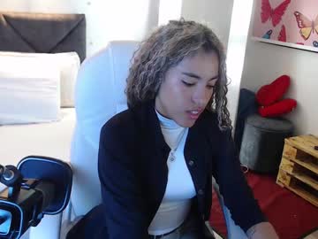 _Lili_Rose Chaturbate stream image from April 20, 2025