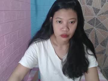 Sensuouslips Chaturbate stream image from April 20, 2025