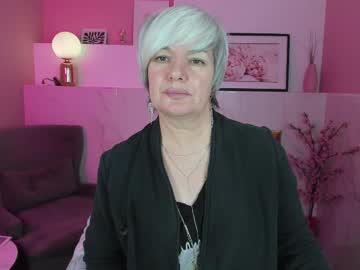 Carmensoft Chaturbate stream image from April 20, 2025