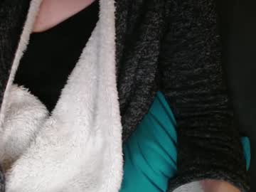 Douce_Elsa Chaturbate stream image from April 20, 2025