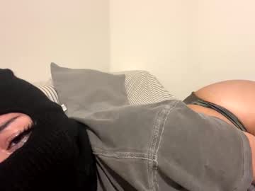 Mila_Cute18 Chaturbate stream image from April 20, 2025