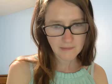 Strawberryncream90 Chaturbate stream image from April 20, 2025