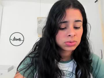 Emma_Castilloo Chaturbate stream image from April 20, 2025