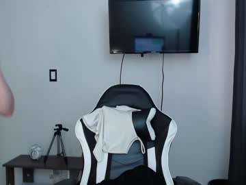 Victoriahot_23 Chaturbate stream image from April 20, 2025