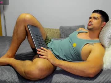 Adam_Clarke Chaturbate stream image from April 20, 2025