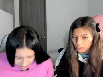 Kimmi_Foxy Chaturbate stream image from April 20, 2025