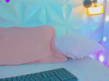 Kathalinaxvip Chaturbate stream image from April 21, 2025