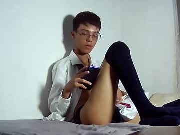 Chavoot Chaturbate stream image from April 21, 2025