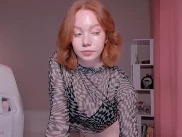 Honeyautumn Chaturbate stream image from April 21, 2025