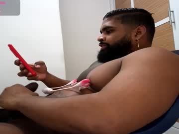 Latinhot202423 Chaturbate stream image from April 21, 2025