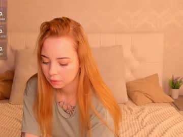 Katebangins Chaturbate stream image from April 21, 2025