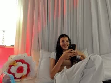 Marie_Luuu Chaturbate stream image from April 21, 2025