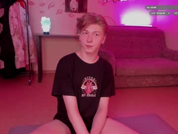 Themikesever Chaturbate stream image from April 21, 2025