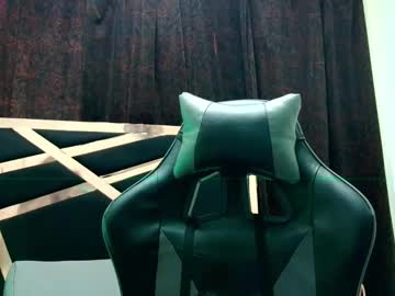 Mick_Johnson Chaturbate stream image from April 21, 2025