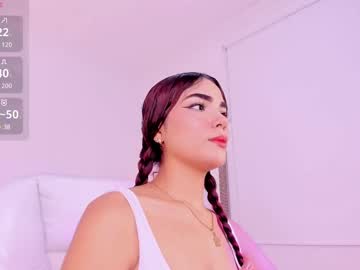 Charlottee_02 Chaturbate stream image from April 21, 2025