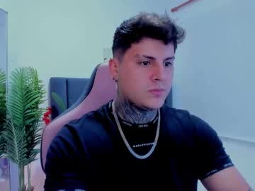 Johny_Multicum Chaturbate stream image from April 21, 2025