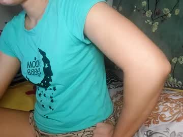 Lexi818 Chaturbate stream image from April 21, 2025
